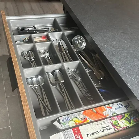Appartamento Moderne Mit Kueche Und Parkplatz Würzburg